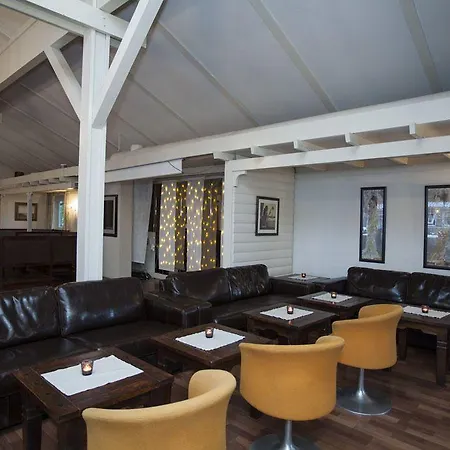 Stetind Hotel 3*